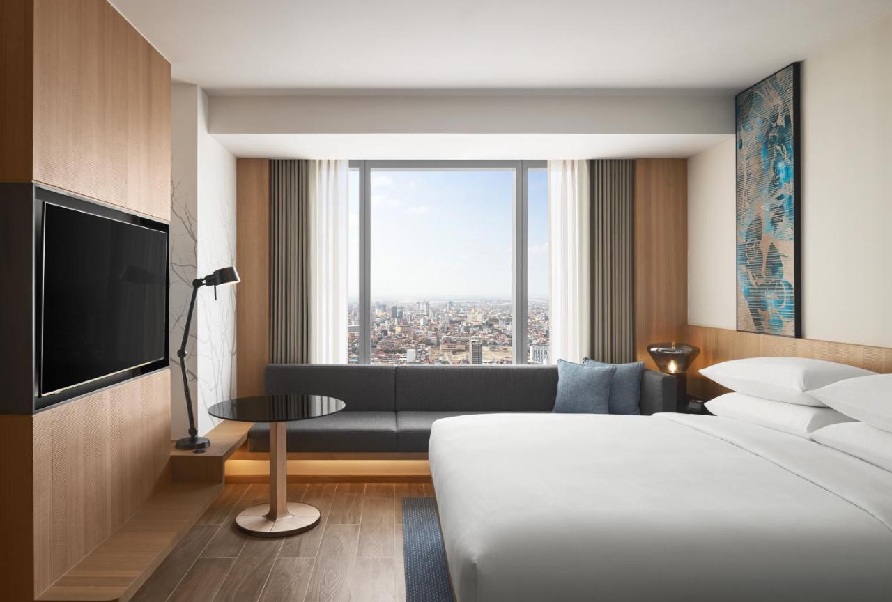Hotel Fairfield By Marriott Phnom Penh Zewnętrze zdjęcie