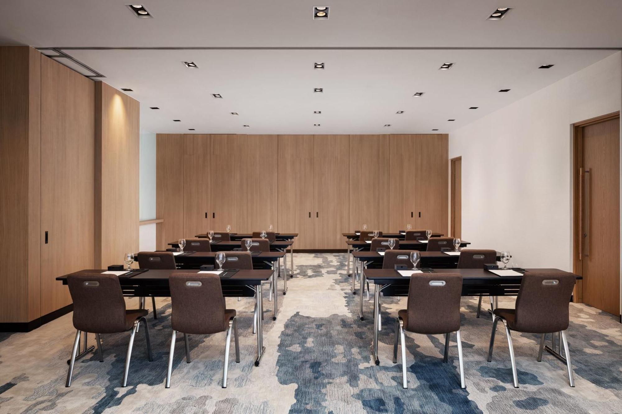 Hotel Fairfield By Marriott Phnom Penh Zewnętrze zdjęcie