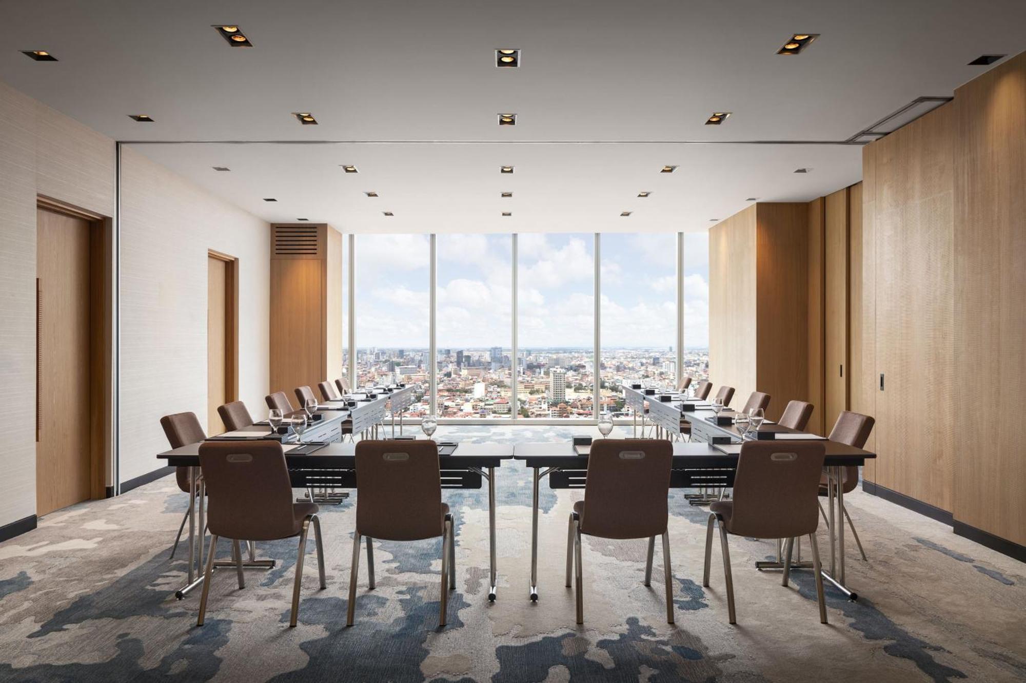 Hotel Fairfield By Marriott Phnom Penh Zewnętrze zdjęcie